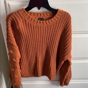 MOON & MADISON BURGUNDY SWEATER